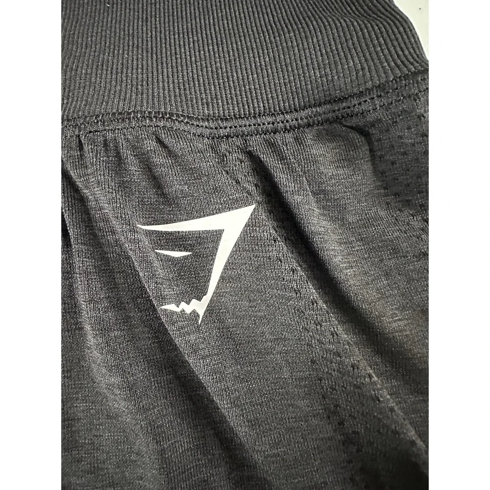 GYMSHARK Vital Seamless Blck Shorts 2 n 1‎ Size Small 22